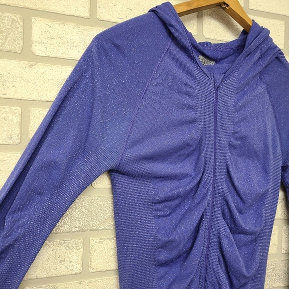Athleta Rouched Purple Silver Zip Up Hoodie Size Medium - Picture 2 of 7